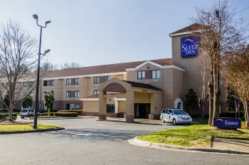 Sleep Inn Airport - Billy Graham Parkway