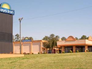 Days Inn by Wyndham Clanton AL