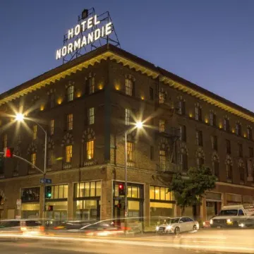 Hotel Normandie Отели рядом с достопримечательностью «Кореатаун»