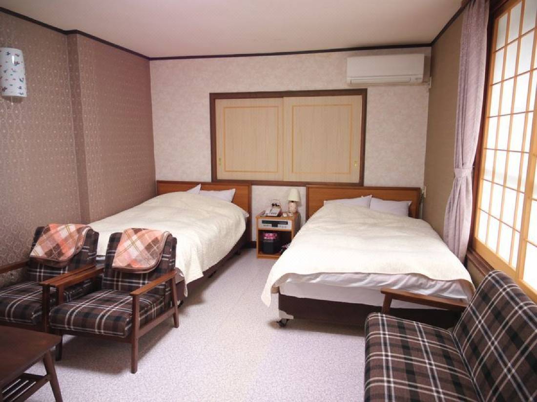 旅館 松乃屋 内子町 を宿泊予約 22年安い料金プラン 口コミ 部屋写真 Trip Com