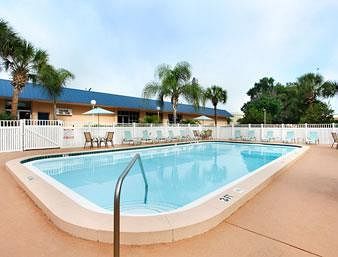 Howard Johnson by Wyndham Lakeland