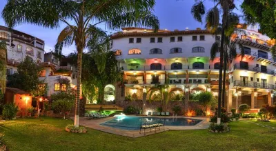 Hotel Posada San Javier Hotels near Capilla de la colonia CNOP