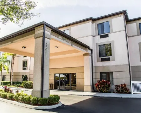 Clarion Pointe Lakeland I-4 Hotels in Lakeland