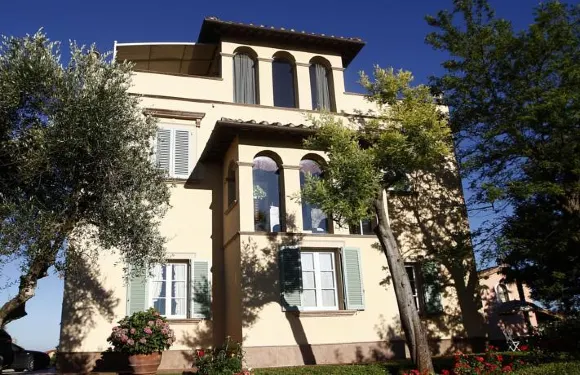 博較卡索內酒店