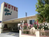 Glen Capri Inn and Suites - Burbank Universal Hotels in Glendale