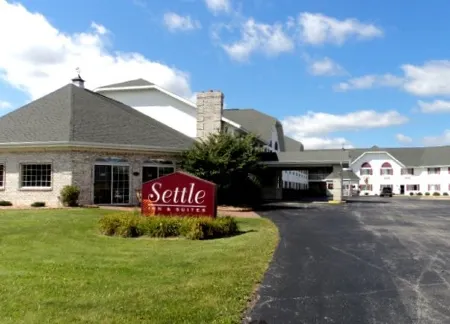 Hotel J Green Bay Отели в г. Питтсфилд