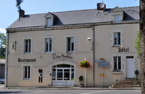 杜泰爾布重酒店