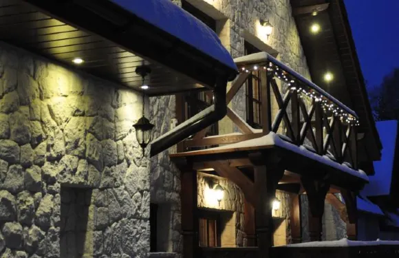 威拉艾哈佛旅館