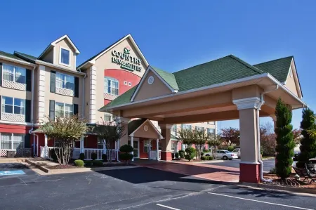 Country Inn & Suites by Radisson, McDonough, GA
