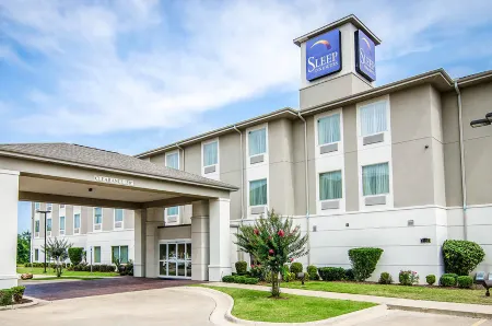 Comfort Inn and Suites Van Buren - Fort Smith Отели в г. Киблер Тауншип