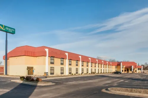 Quality Inn Seymour I-65 Hotels in Seymour