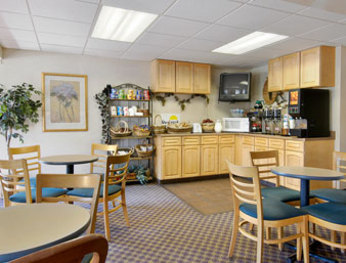 Lifestyle Inn Cedar Falls