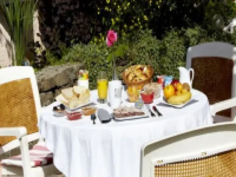 阿凡蒂希克多塔爾加普 加普酒店