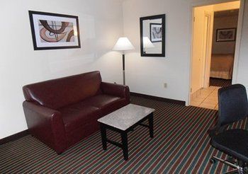 Quality Inn & Suites Del Rio