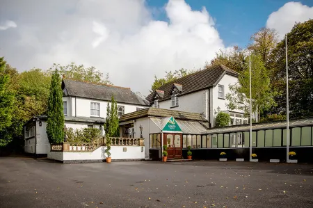 Best Western Andover Отели рядом с достопримечательностью «St Michael and All Angels West Andover and Preschool»