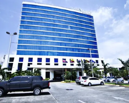 Sand Diamond Hotel Hotels in Colón