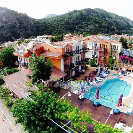 Magic Tulip Hotel
