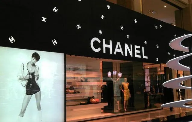 Shopping itineraries in CHANEL in November (updated in 2023