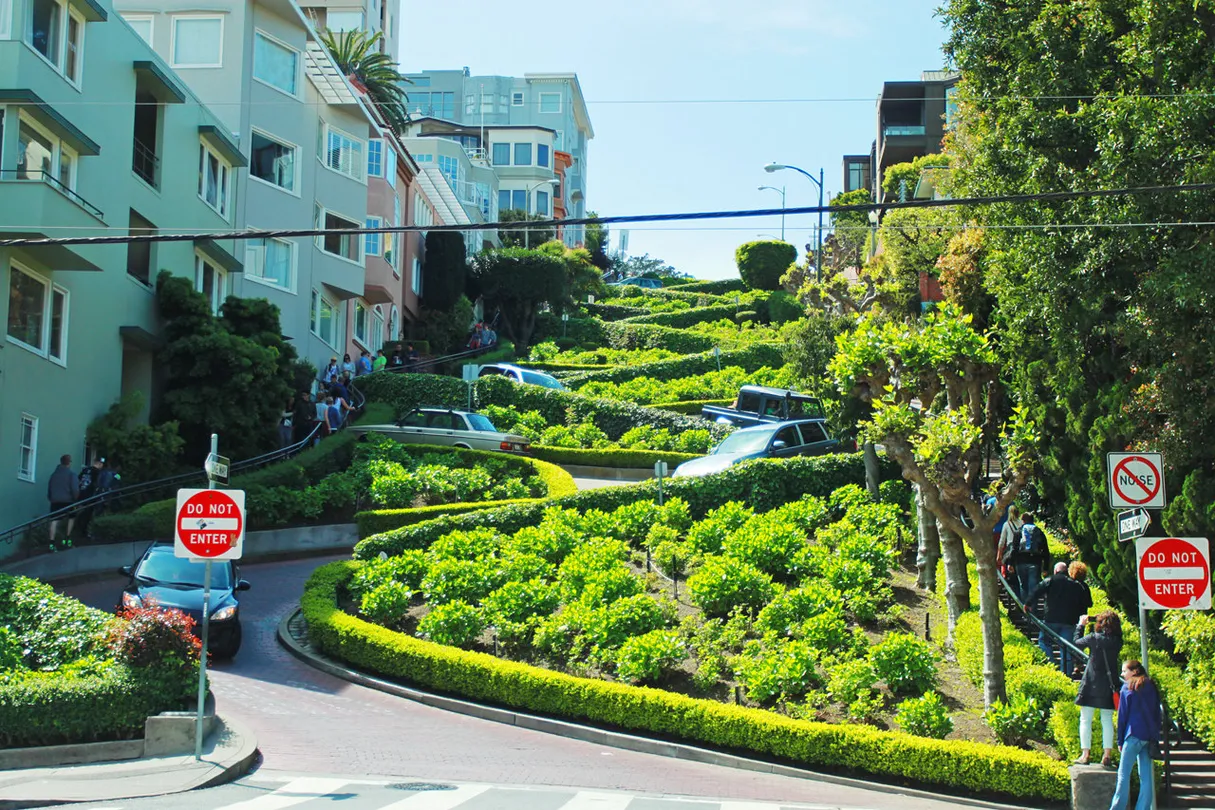 3_Lombard Street