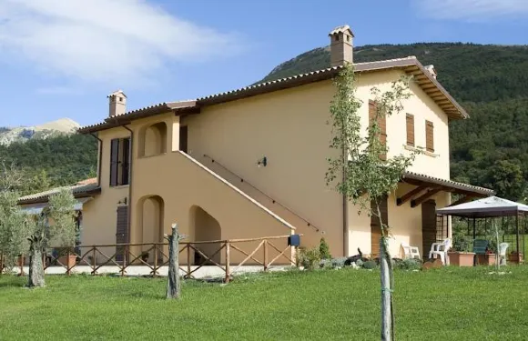 阿贊達農家博奇酒店