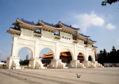 【台灣美食】2025台灣美食餐廳盤點！附當地景點推薦