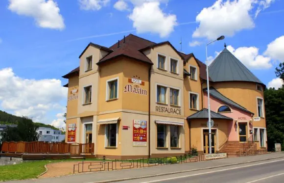 馬克西姆家庭酒店