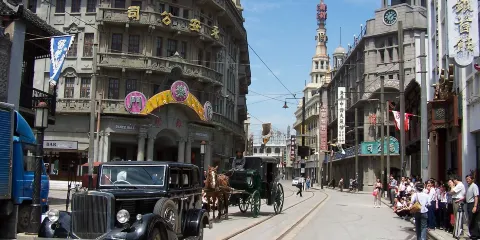 上海影視樂園+朱家角古鎮一日遊【純玩體驗民國風情&明清古鎮】