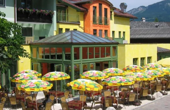 哈斯霍夫澤博斯特酒店