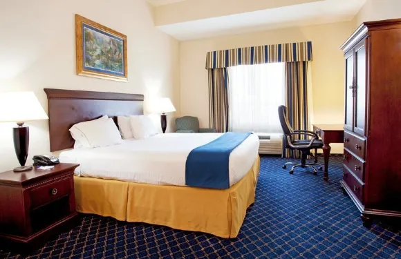 智選假日套房酒店道格拉斯 by IHG