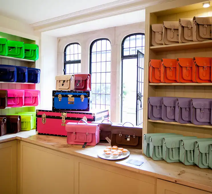 Hotels near Cambridge Satchel