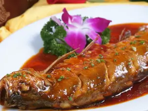 水鱻魚館