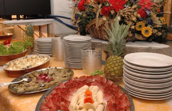 阿爾培爾摩康體酒店