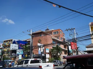 Nimmanahaeminda Road