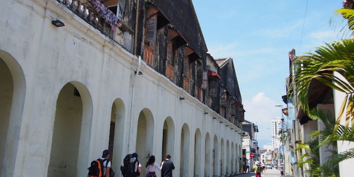 Lorong Love