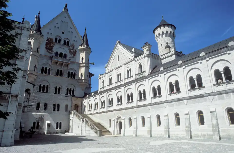3_Neuschwanstein Castle