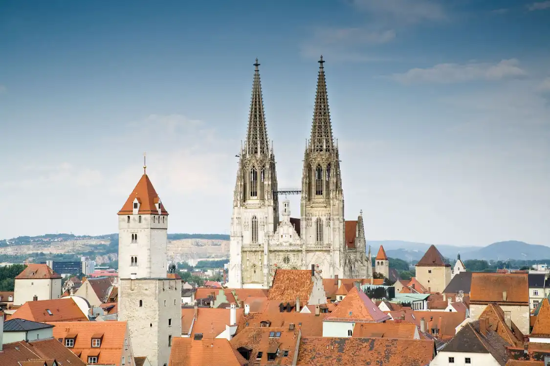 โรงแรมใกล้Regensburg Sage Peter Cathedral