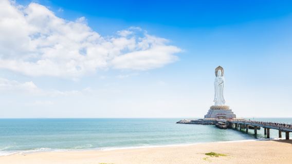 3-Day Sanya Private Tour: Nanshan Temple, Luhuitou Park