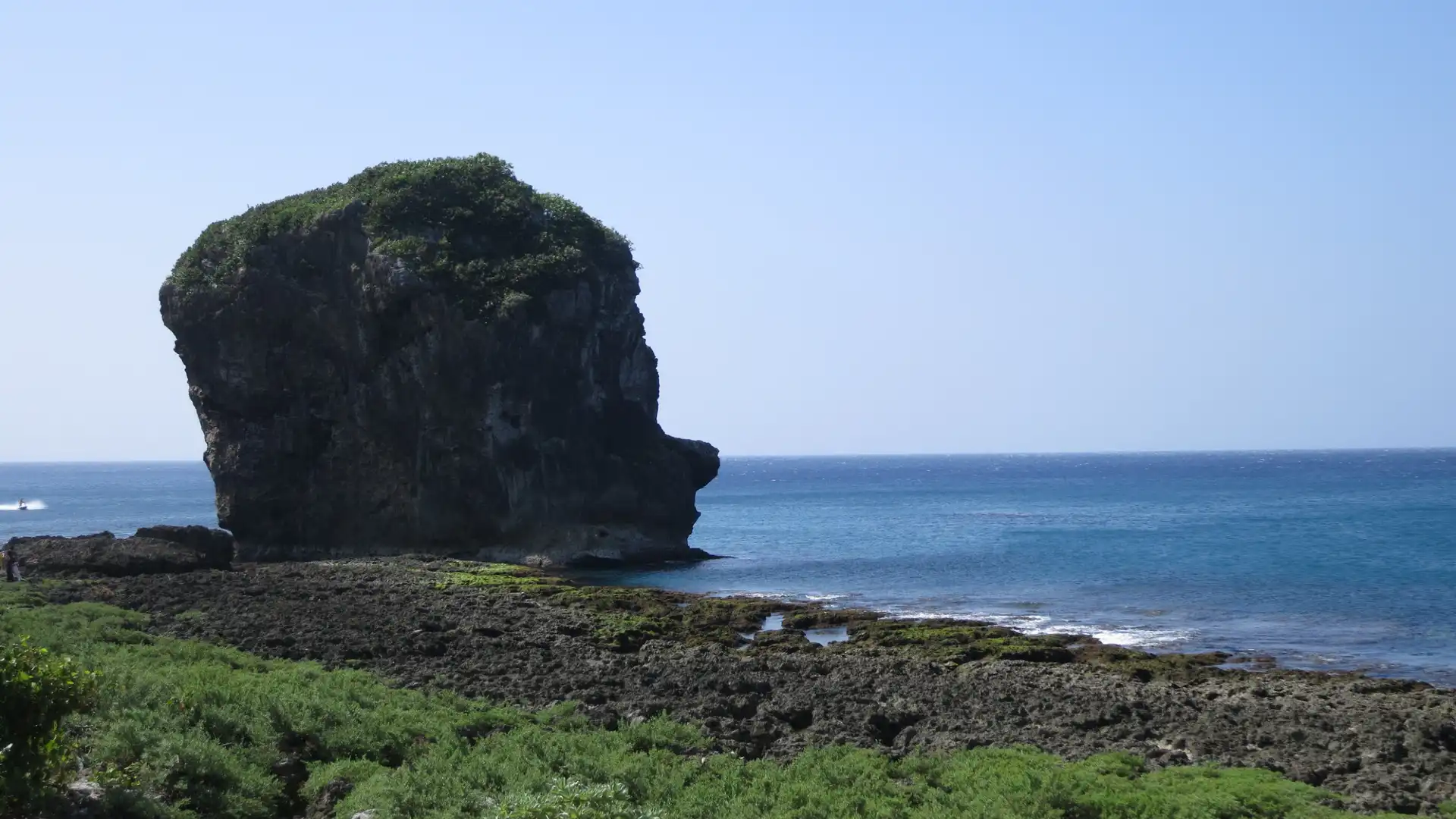 Hotels near Sail Rock