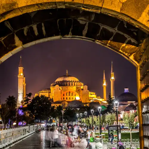 20 Objek Wisata Malam Terbaik di Istanbul