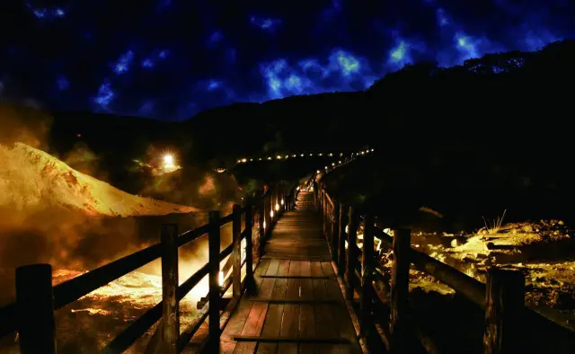 Volcano Views in Noboribetsu