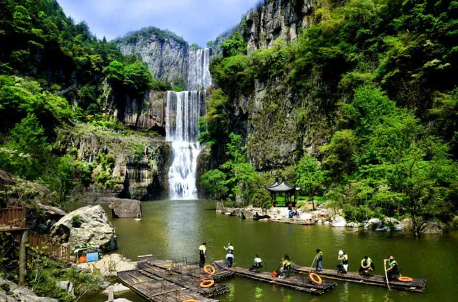 1_Liu Bowen's Hometown Scenic Area Baizhangji Fall