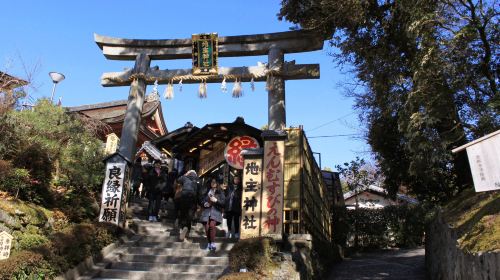 Jishu-Jinja Shrine