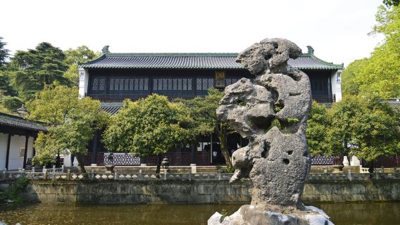 浙江省博物館【孤山館區】VIP人員導覽+平湖秋月+斷橋+漫步白堤