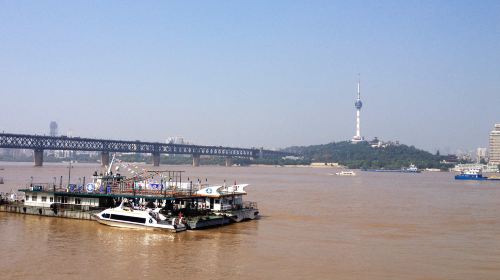 武漢長江大橋