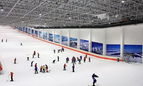 紹興啟迪喬波冰雪世界