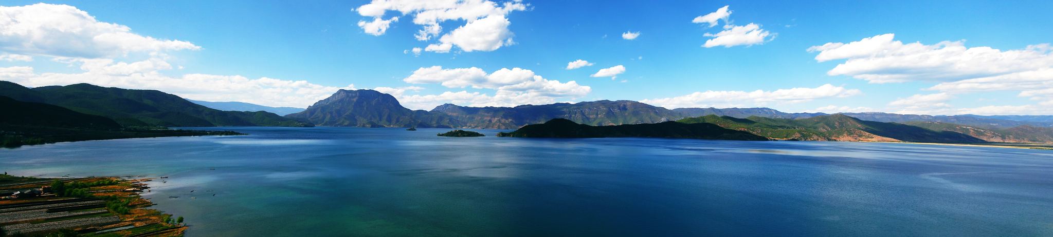 Lijiang Lugu Lake and Mosuo Culture Private Tour for Foreign Tourists