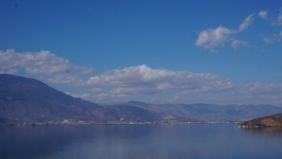 Tour tham quan Hồ Nhĩ Hải thuộc Châu tự trị Đại Lý Bạch trong một ngày Thuê xe chung theo nhóm nhỏ Tour tham quan Hồ Nhĩ Hải trong một ngày