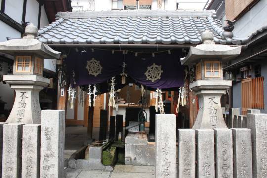 日本大阪法善寺+電電城+黑門市場+Tentei Namba Walk一日遊