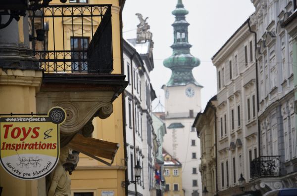 Flüge von Gazipasa nach Bratislava