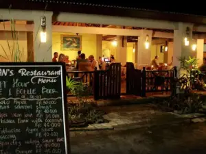 Man's Cottages Restaurant